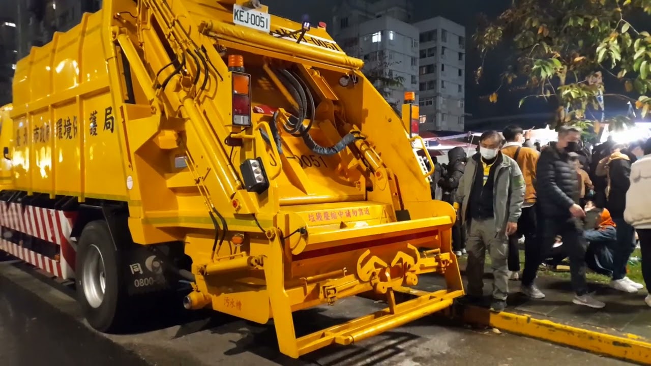 20211231台北市信義區垃圾車#1-1 KEJ-0051 壓縮垃圾